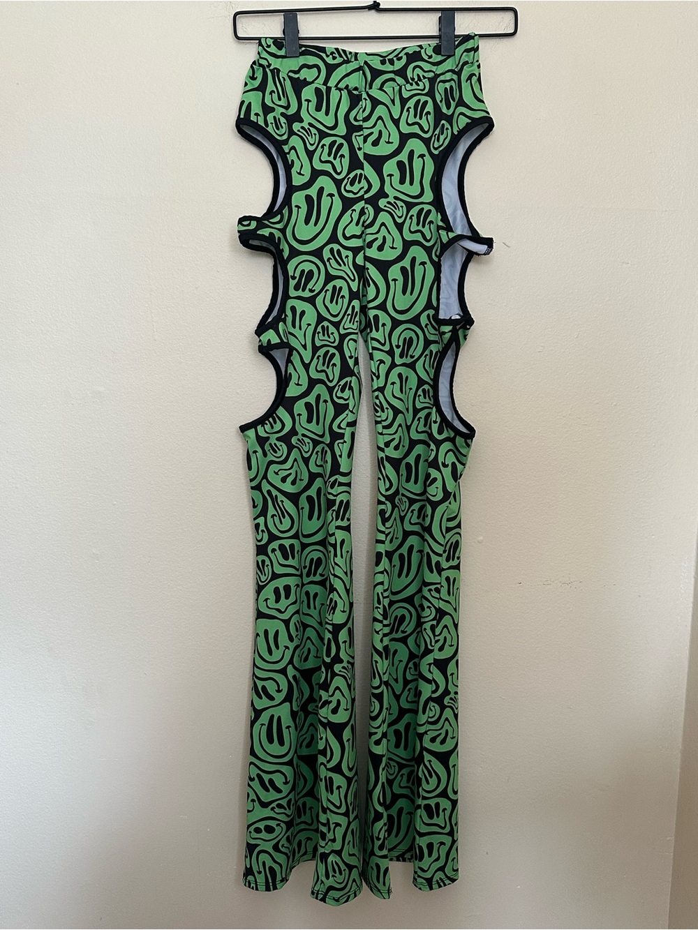 iHeartRaves Green Smiley Cutout Festival Pants Size S